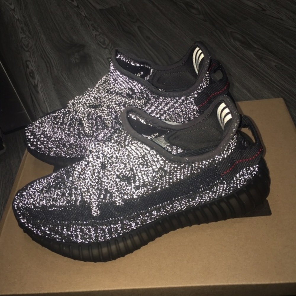 Yeezy Black Reflective Static Size 5